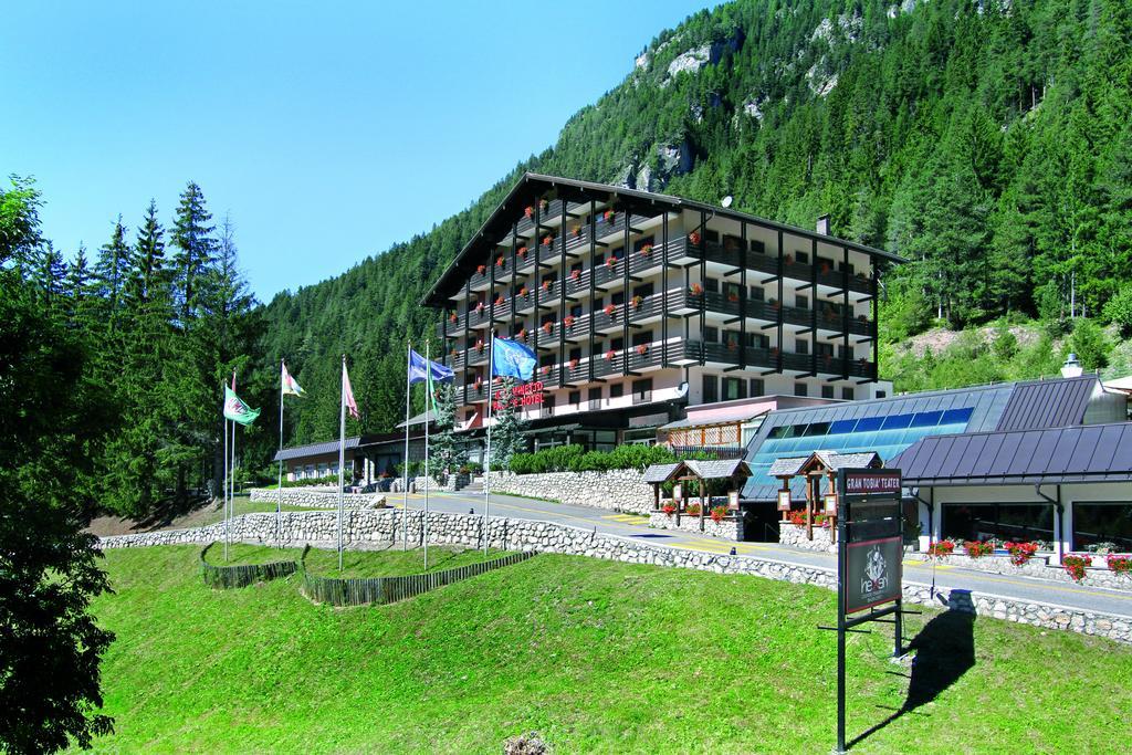 Hotel Il Caminetto Sport Canazei Exterior foto